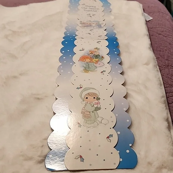 PRECIOUS MOMENTS  SHARING OUR SEASON TOGETHER 1997. - Picture 3 of 5